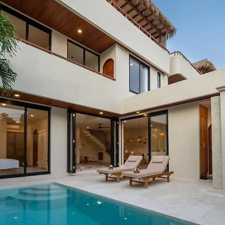 Villa Siena, Luxury 3Br Villa With Rooftop In Umalas